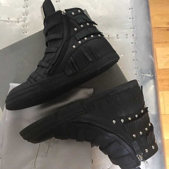 Giuseppe Zanotti Black Fringe Studded sneakers - Picture 9 of 13